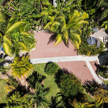Nid'Aigle Lodge Baie Sainte Anne Exterior foto