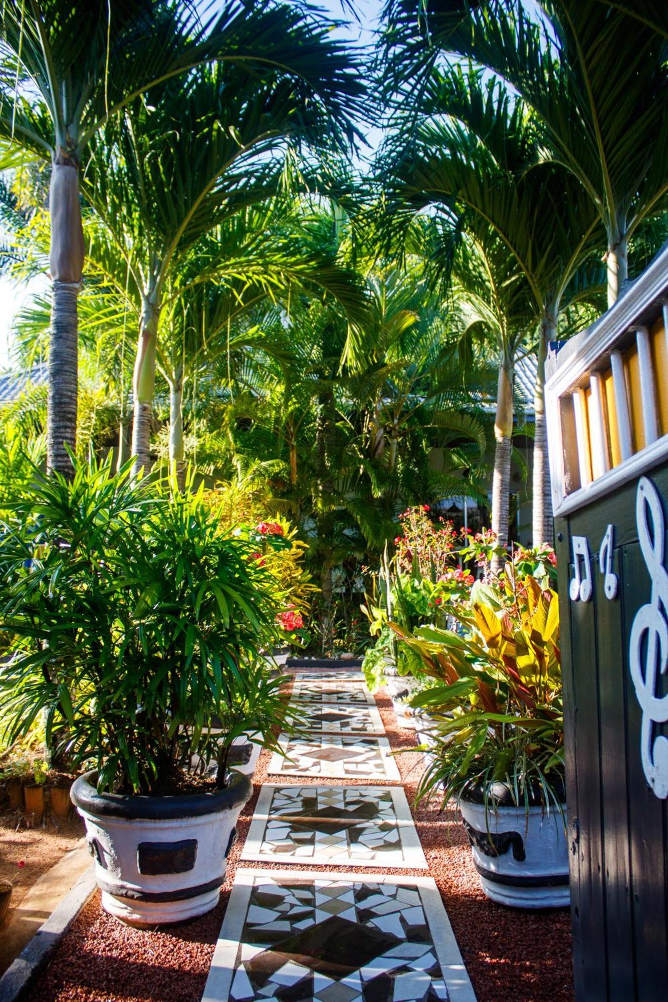 Nid'Aigle Lodge Baie Sainte Anne Exterior foto